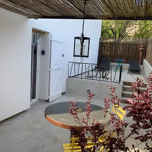 Au Calme Et Belle Terrasse Appartement Peyroules